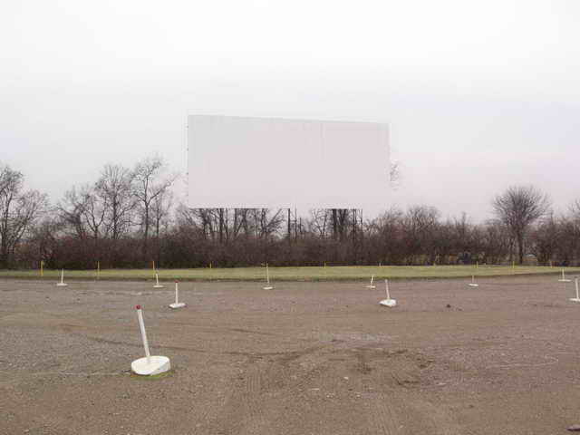 Holiday Auto Theatre - 2006 Photo (newer photo)